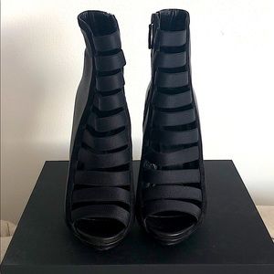 Gucci Black Leather Olimpia Elastic Cage Boots
